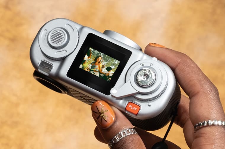 掌上型數位相機 instax Pal 2