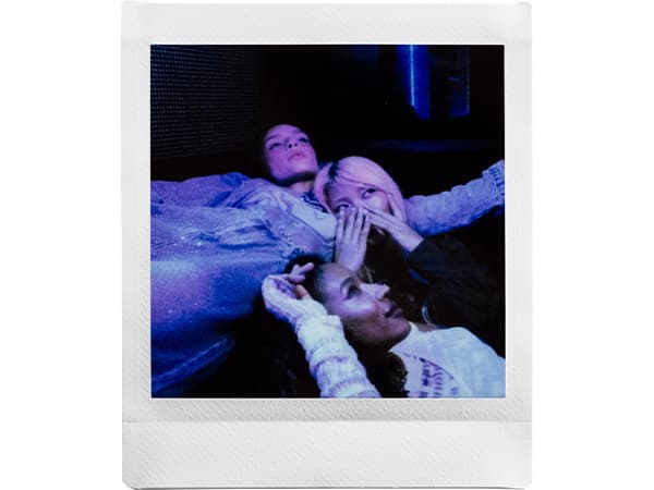 掌上型數位相機 instax Pal 2